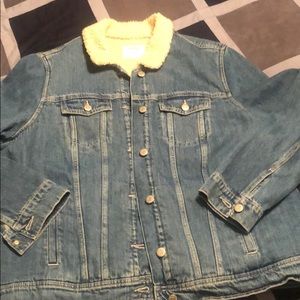 Old Navy Sherpa lined Jean jacket